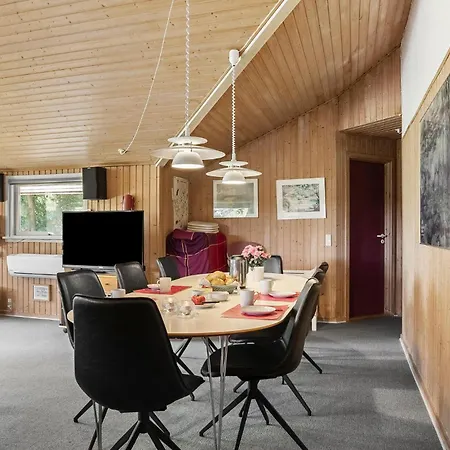 Дом отдыха Gulspurvevaenget Xii *