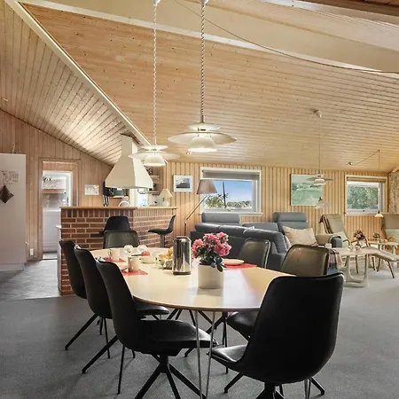 Дом отдыха Gulspurvevaenget Xii Хамбл