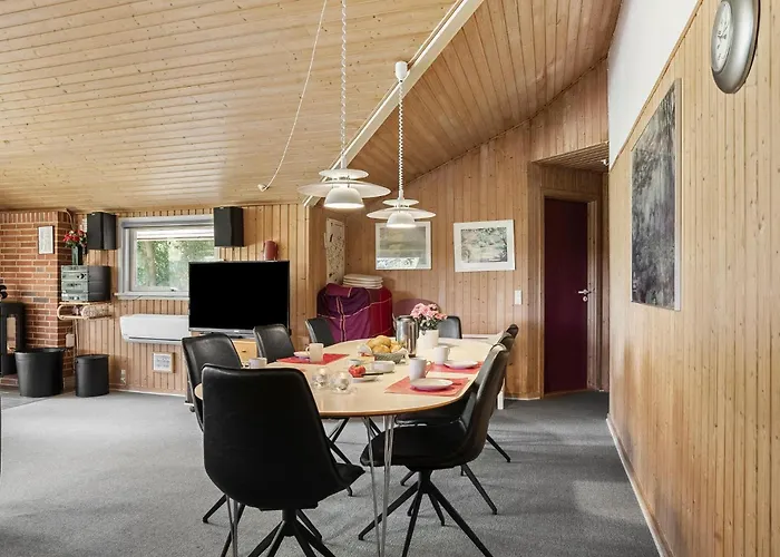 Semesterbostad Gulspurvevaenget Xii *